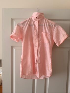 Pretty in Pink Eyelet Short Sleeve Hunt shirt w/ ratchet